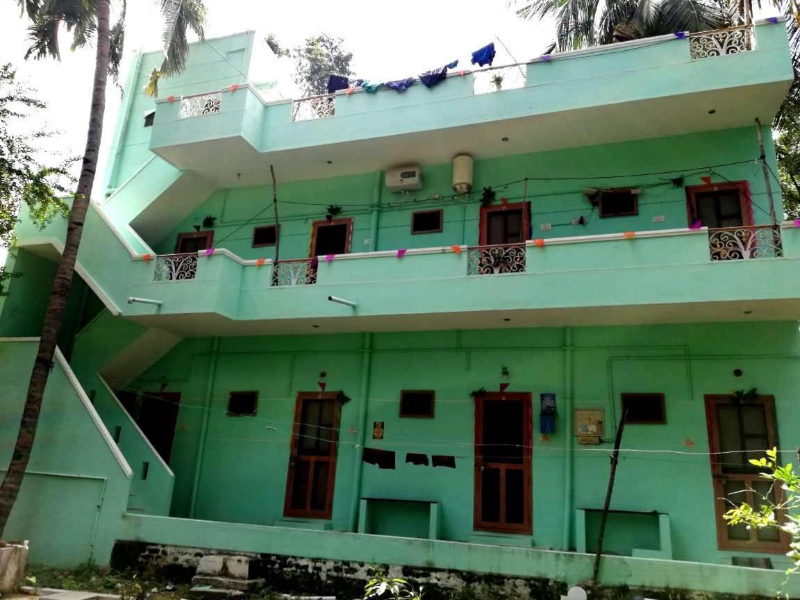 Sri Shankaraa Guest House Tiruvannāmalai Exterior foto